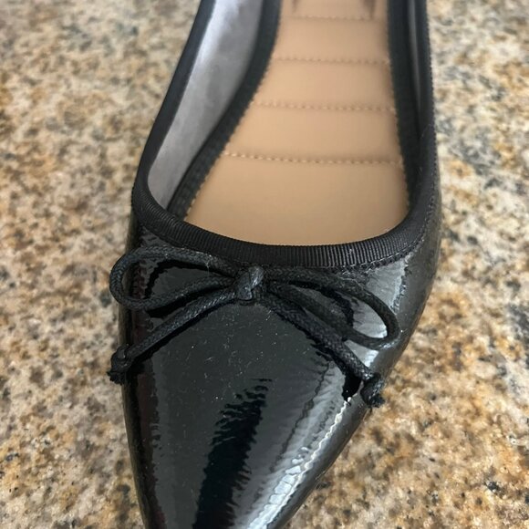 Black shiny ballte flats with bow - Picture 2 of 4
